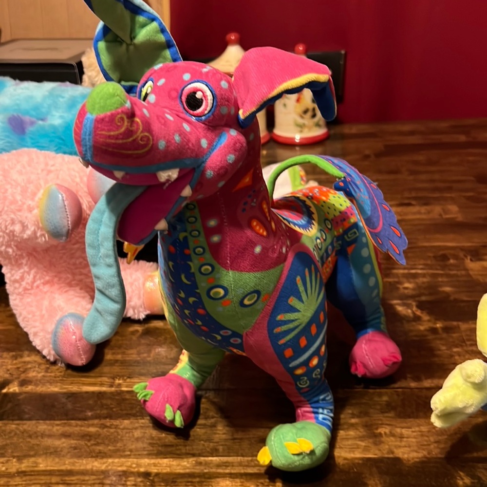 Plush toys